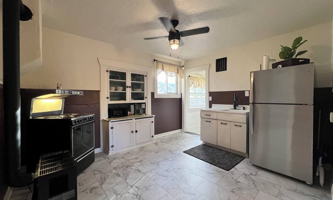 Anaconda Casa | Perfect One Bedroom Home!