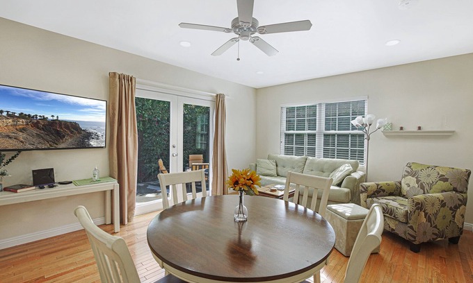 McLaughlin Cabaña | Perfect One Bedroom in Culver City/Mar Vista