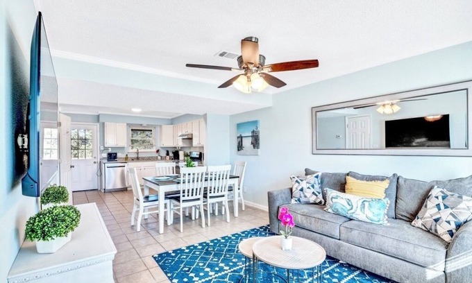Siguenza Cove Apartamento | Perfect Perdido Key Getaway Minutes to the Beach!