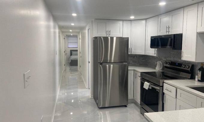 North Lawndale Apartamento | Perfect place to enjoy the city or just relax