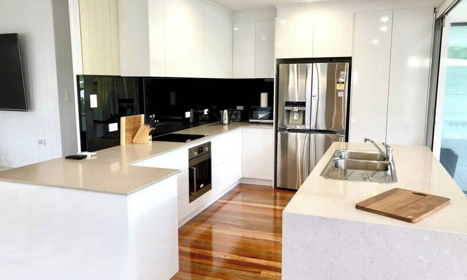 Edge Hill Casa | Perfect Pool House Idyllic Tropical Retreat
