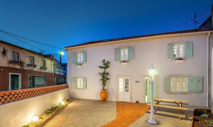 Leiria Casa | Perfect refuge in the city heart, 2 mins from the river, lakes and green spaces