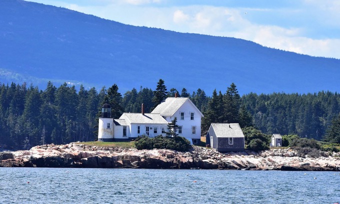 Corea Cabaña | cabaña de la playa perfecta en Corea, Maine, en premier lugar orilla rocosa