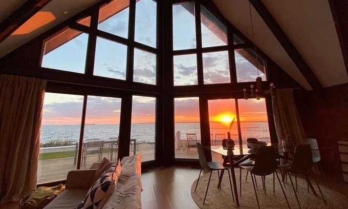 Long Island Casa | Perfect Smith Point Private Beachfront Getaway!
