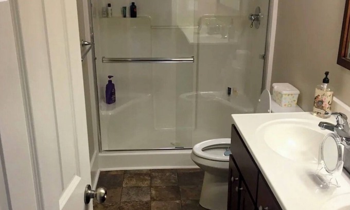 Culver Casa | Perfect spot: 3 FULL bathrooms, 4 bedrooms