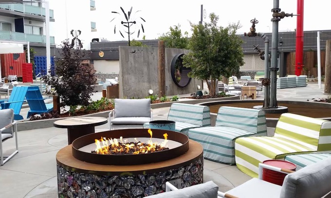 Fisherman's Wharf Hotel | Perfect Spot Ideal for Family Retreat | Near Lively Fisherman Wharf, 4 Rooms
