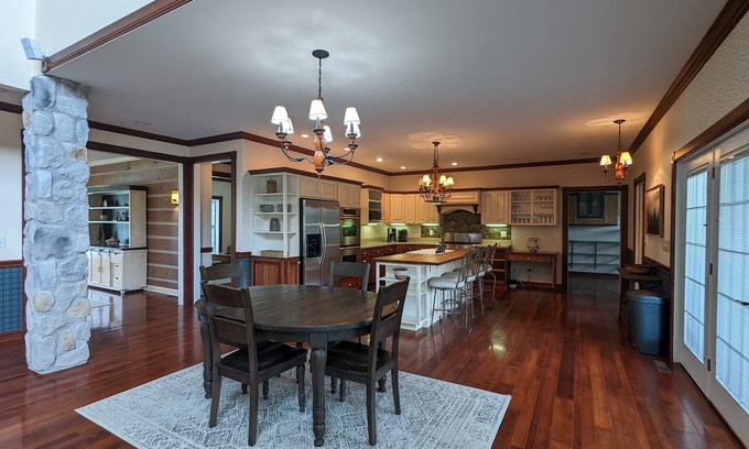Timberline Casa | Perfect View: Plenty of room for everyone to stay and play!