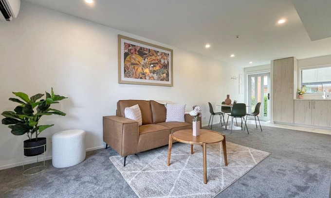 Riccarton Casa | Perfectly Cosy Riccarton 2BR Abode
