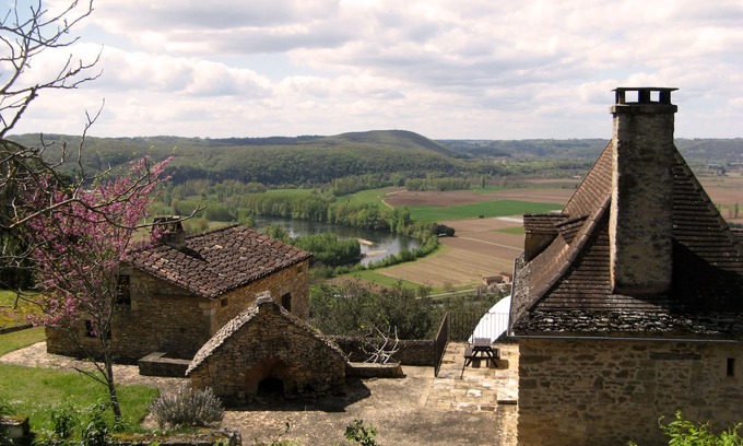 Bezenac Casa | 17°siglo finca, vista sobre el rio Dordogne, paz y intimidad
