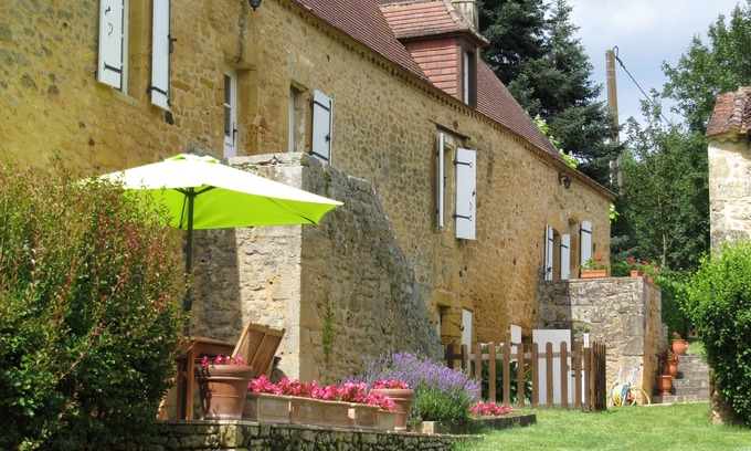 Saint-Avit-Senieur Casa | Perigordian house in a quiet hamlet with a swimming pool