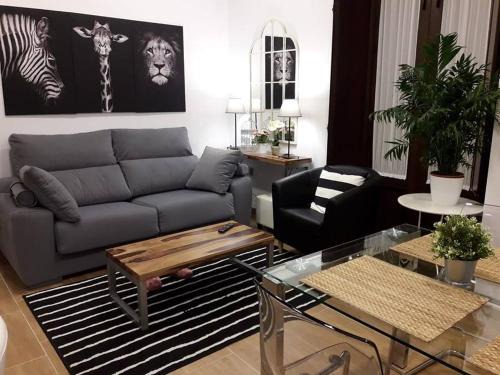Huelva Apartamento | Periodista Luca de Tena, lujo y confort en pleno centro