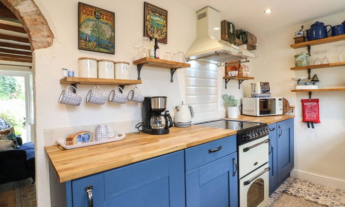 Barrow Upon Soar Cabaña | Periwinkle Cottage