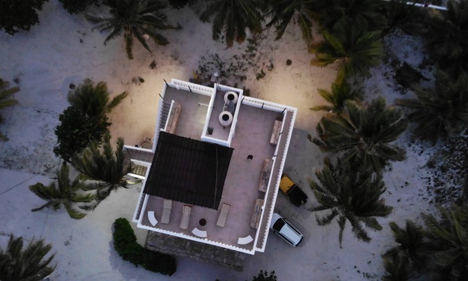Xcalak Apartamento | Permit- Beachfront Apartment (6 guests), Level 1