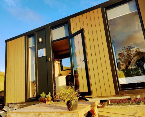 Forth Casa | Perrys North by Tiny Away