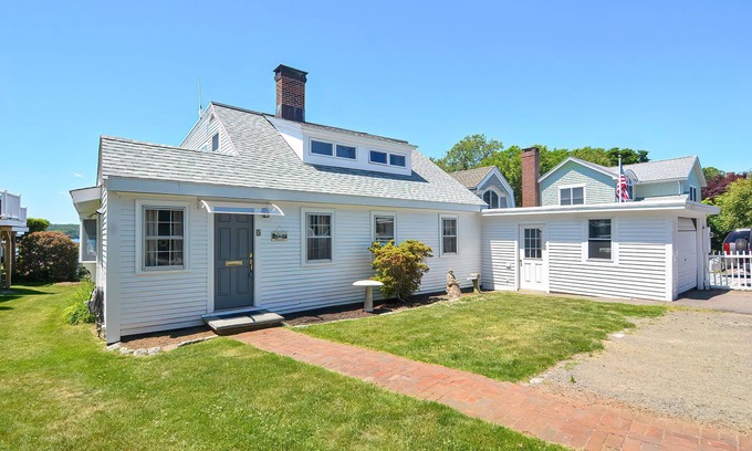 Gloucester Casa | Perrywinkle: Waterfront en el cuello rocoso de Gloucester.