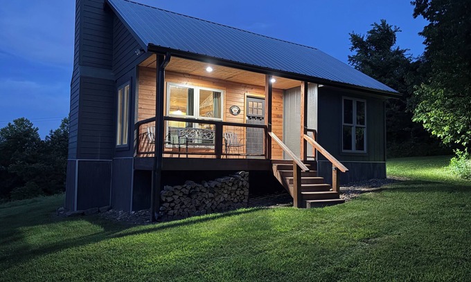 Huntsville Cabina | Persimmon Grove ~ New! Private Cabin Near Kings River