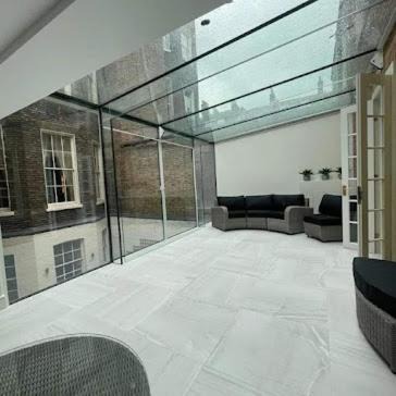 Green Park Apartamento | Pertushka