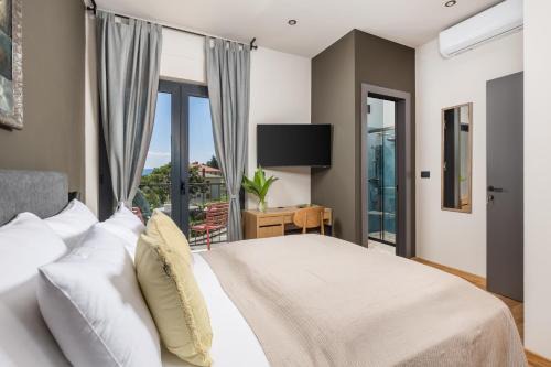 Obrs Cama Y Desayuno | PERUNIKA BED & BREAKFAST