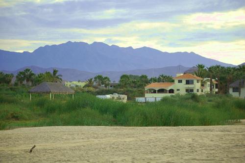 El Pescadero Casa | Pescadero Palace