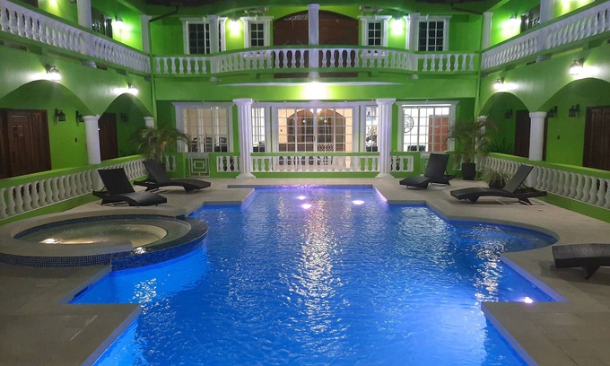 Bon Accord Village Casa | PeSheres Inn & Spa