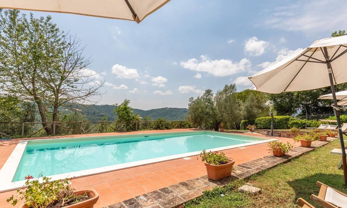 Monte Santa Maria Tiberina Apartamento | Apartamento que admite mascotas