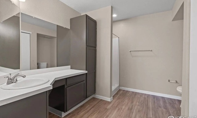 Greeley Apartamento | Pet Friend 3bd/Full2 Bath Condo :To Be Fully Furnished: With Security System