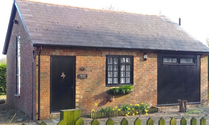 Willesborough Cabaña | Se aceptan mascotas 1 cama cabaña en Sellindge, Kent