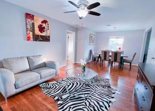 Central Oklahoma City Casa | Pet friendly 3 bedroom house