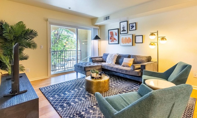 Willow Glen Casa | Pet-Friendly 3BR Townhouse in San Jose w/ Parking