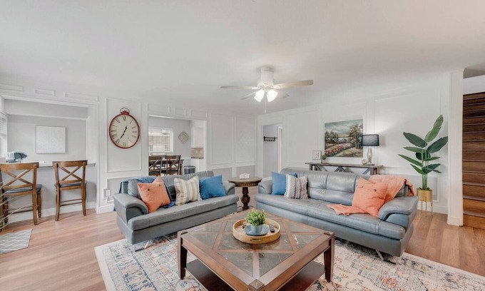 Northeast Carrollton Casa | Pet-Friendly 4+ Bedroom Home – Ideal for Stays!