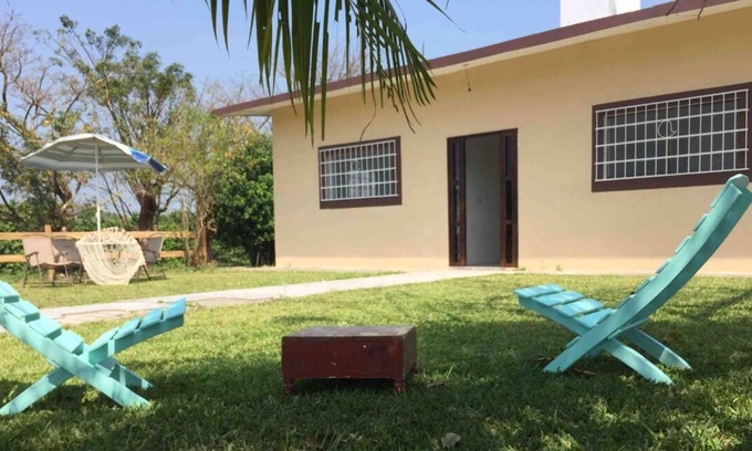 Costa Esmeralda Casa | Admite mascotas, a 6 millas de la playa, solo relájate.