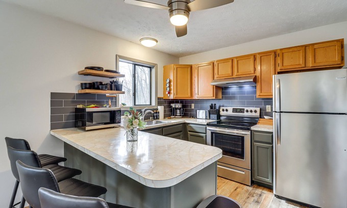 Mount Pocahontas Casa | Pet-Friendly Albrightsville Home w/ Game Room!