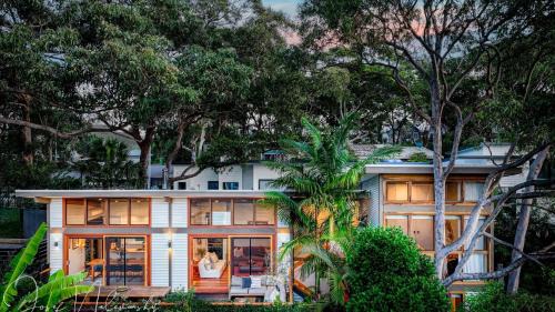 Macmasters Beach Casa | Pet Friendly and Easy Walk To Macmasters Beach