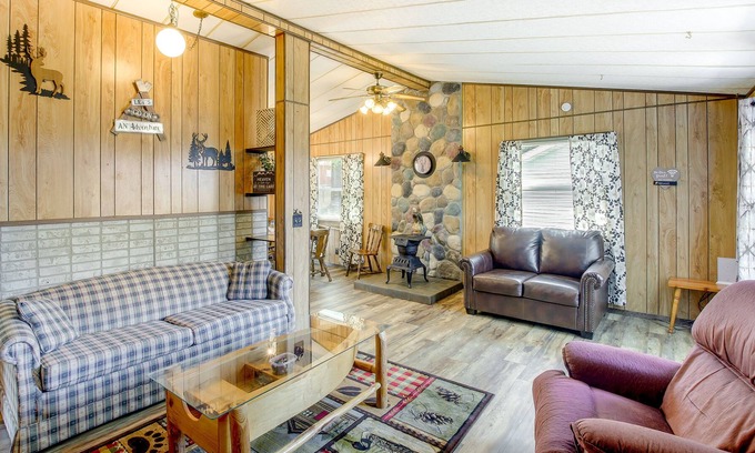 Arkdale Cabaña | Pet-Friendly Arkdale Vacation Rental, 2 Mi to Lake