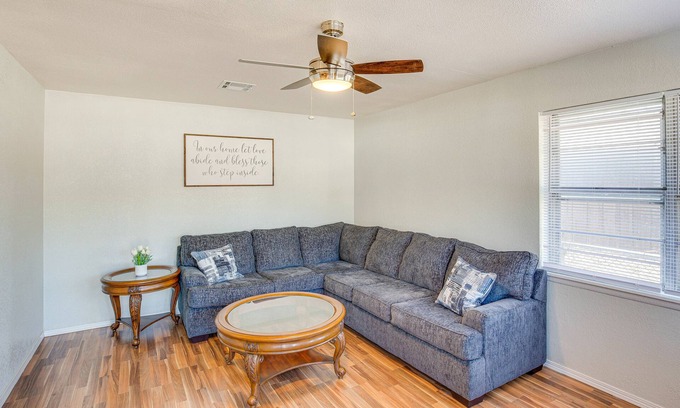 Atoka Casa | Pet-Friendly Atoka Vacation Rental w/ Large Yard!