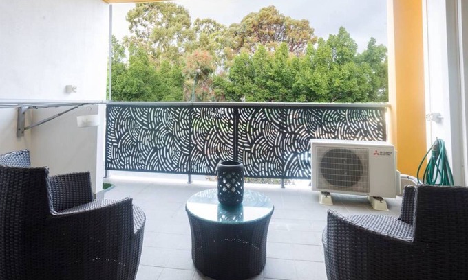 Welshpool Apartamento | Pet Friendly 2BR APT with Balcony in East Vic Park