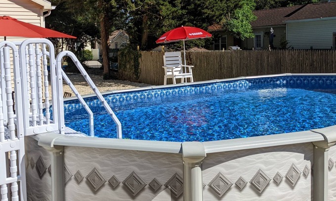 Del Haven Casa | Pet-Friendly Beach Cottage with Pool on Quiet, Dead-End Street