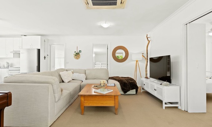 Surfside Casa | Pet friendly beach home
