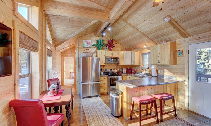 Bailey Cabina | Pet-Friendly Cabin: Fire Pit, Near Denver & Breck