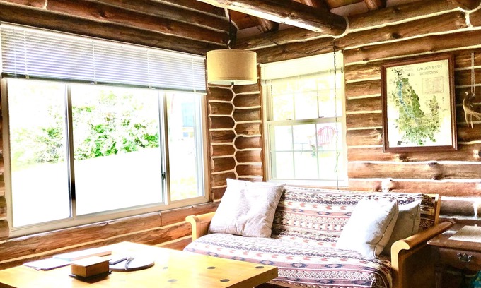Willseyville Cabina | Acogedora, romántica cabaña situada al lado privado de primavera-alimentado estanque