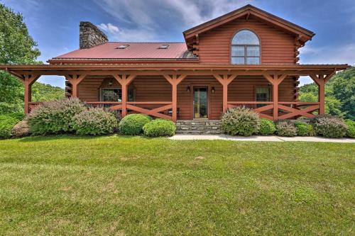 Canton Casa | Pet-Friendly Canton Cabin with Porch and Grill!