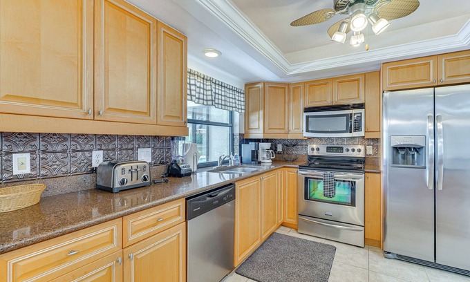 Lochmoor Waterway Estates Casa | Pet-Friendly Cape Coral Home w/Lanai + Water View