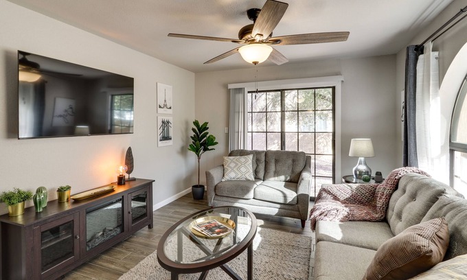 Casa Grande Casa | Pet-Friendly Casa Grande Townhome: Screened Atrium