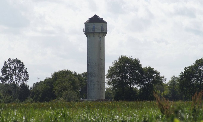 Daon Otro | Castillo que admite mascotas "chateau d'eau le sable" con balcones y Wi-Fi