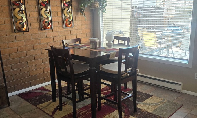 The Ridges Casa | Pet friendly charming townhome near old town Grand Junction