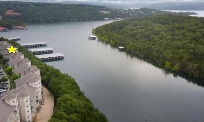 Kimberling City Condominio | Cozy Lake Getaway – Relaxing 2BR Near Branson Fun