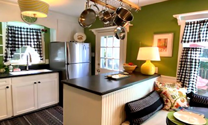 Kings Terrace Casa | Se aceptan mascotas Cottage con gran patio cercado!
