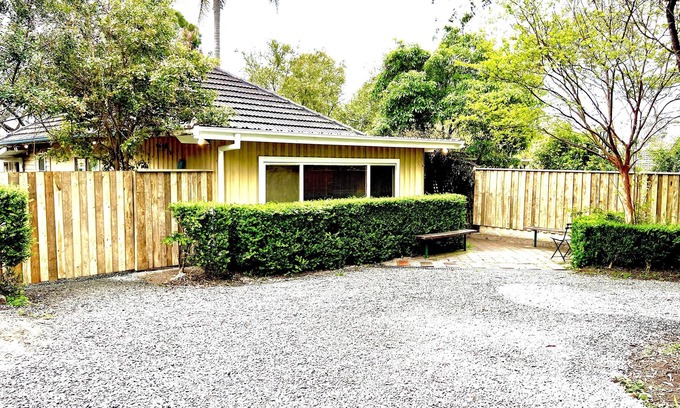 Blaxland Casa | Pet friendly cottage in lower blue mountains