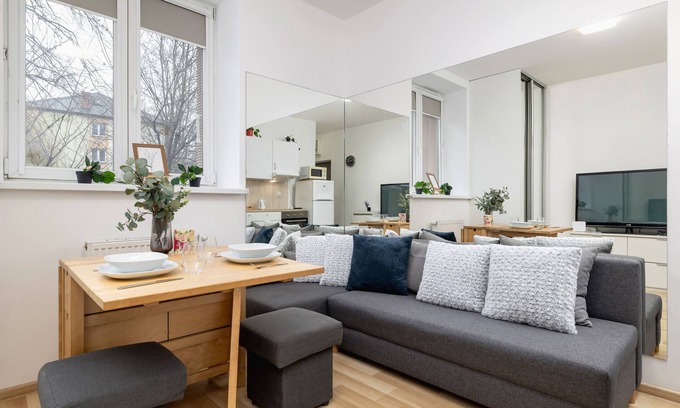 Krowodrza Apartamento | Pet-friendly & Cozy Studio by Renters