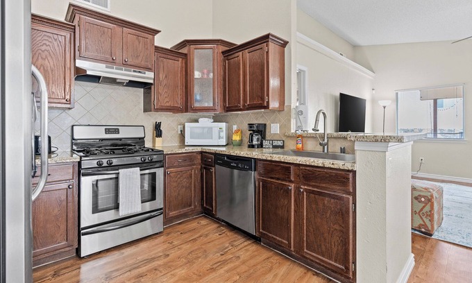 Northeast El Paso Casa | Pet-friendly + Family Friendly + by Fort Bliss!